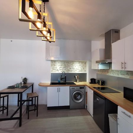 Charmant Appartement Dans Centre Meschers/Gironde Bagian luar foto