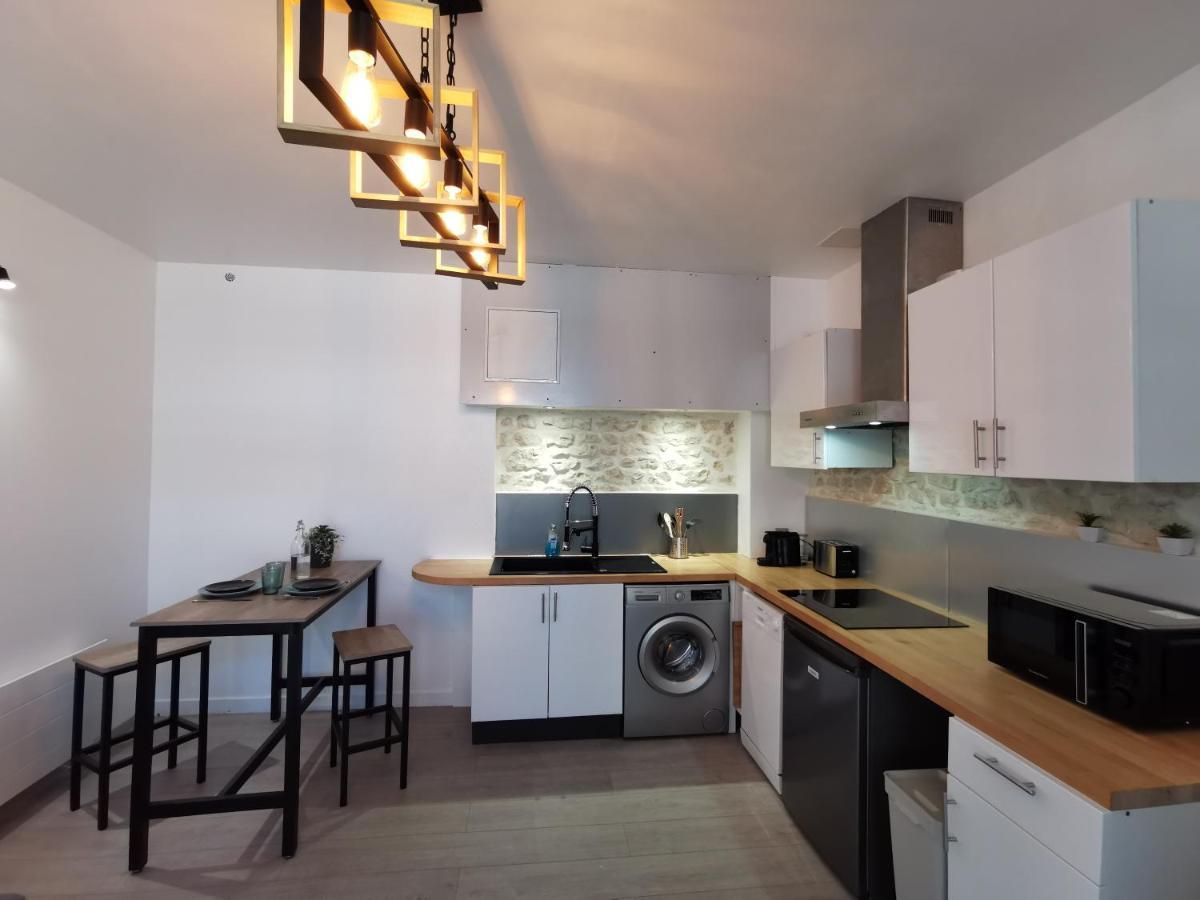 Charmant Appartement Dans Centre Meschers/Gironde Bagian luar foto
